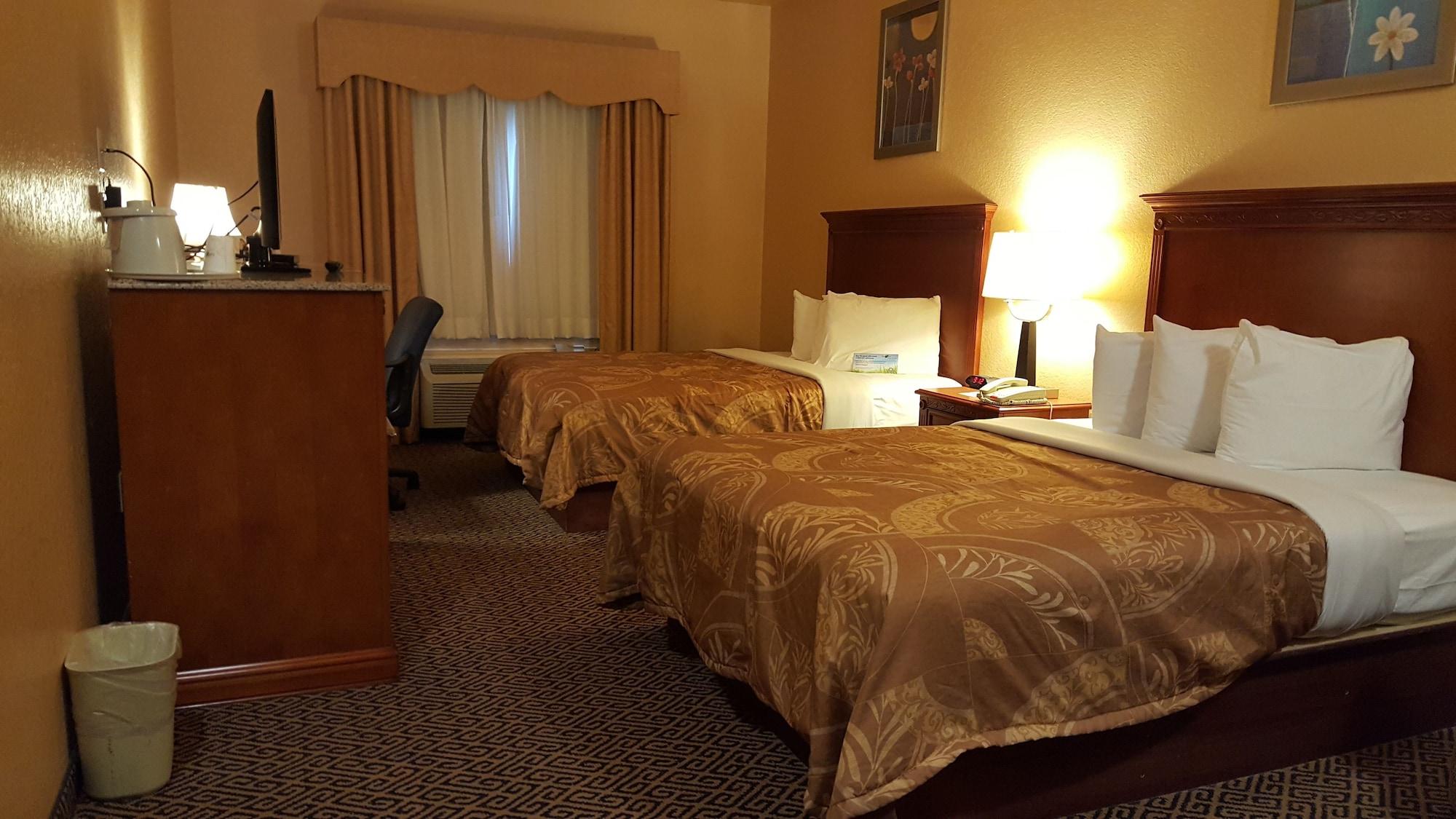 Quality Inn & Suites Mcalester Bagian luar foto