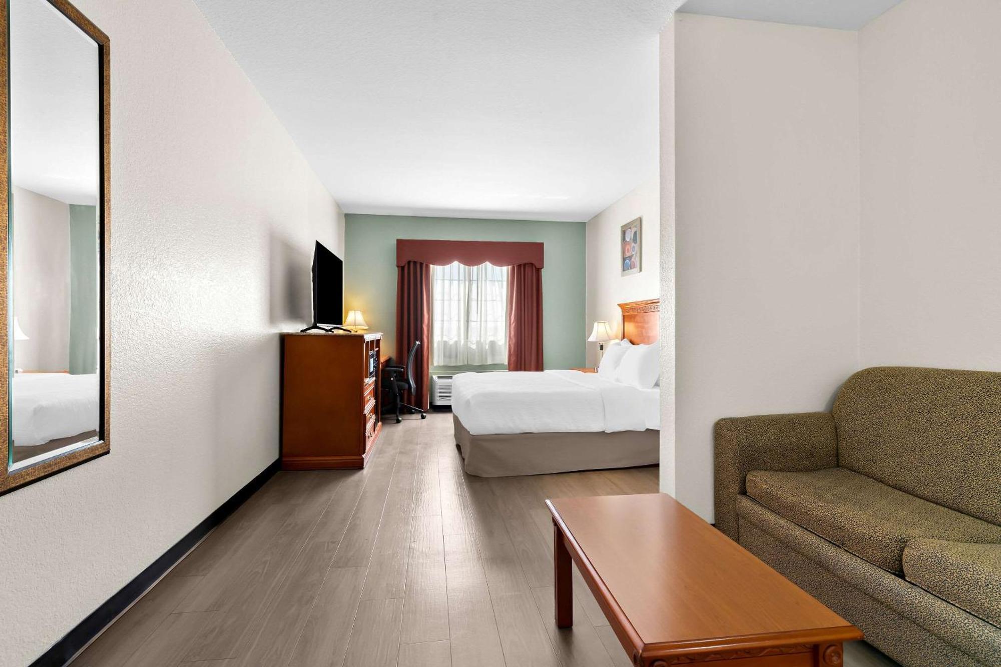 Quality Inn & Suites Mcalester Bagian luar foto
